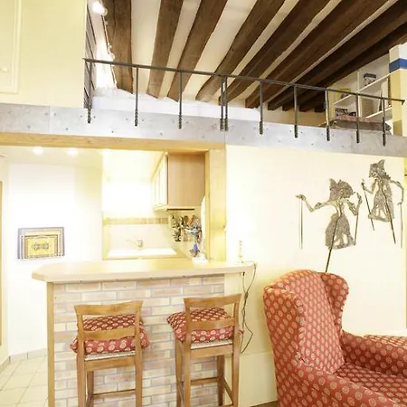 Apartament Halldis - Latin District Area